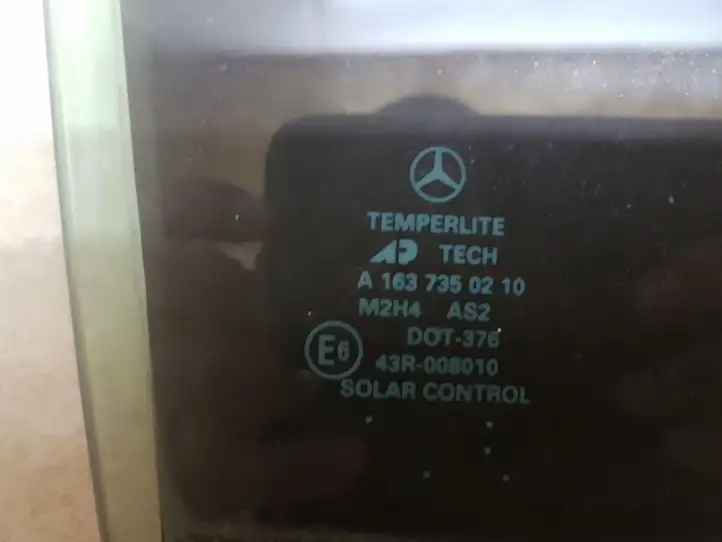 Mercedes-Benz ML W163 (1997 - 2005) Стекло задней двери — фото 2