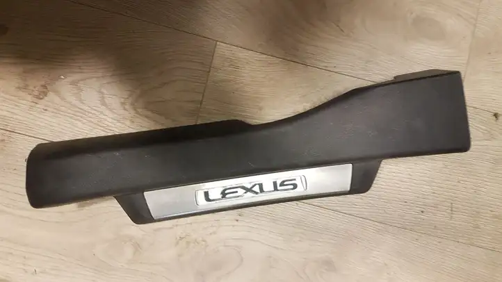 Lexus GS250 300 350 300h 450h (2011 - 2015) 6794030061 Прочие детали салона — фото 3
