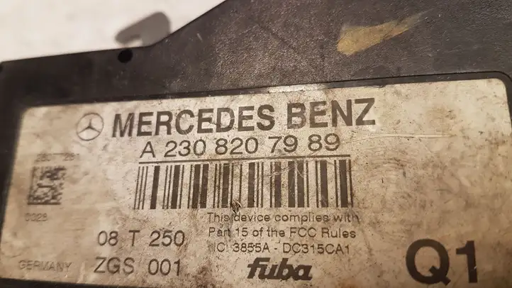 Mercedes-Benz SL R230 (2001 - 2012) A2308207989 Усилитель антенны — фото 3