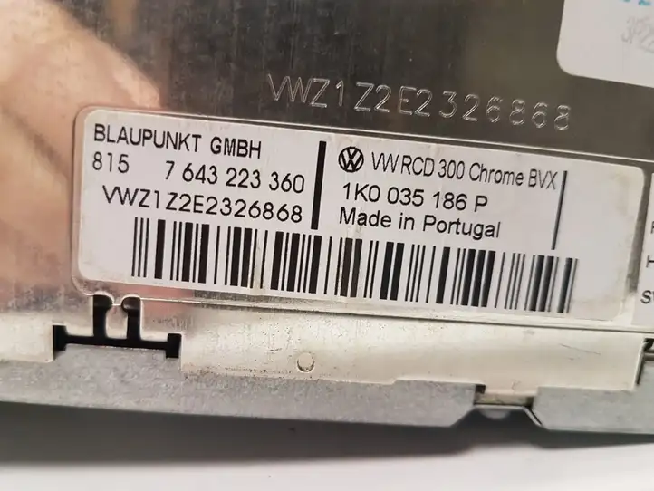 Volkswagen PASSAT B6 (2005 - 2010) 1K0035186P Магнитола / мультимедийная система — фото 4
