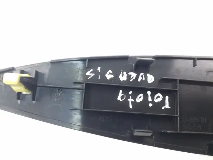 Toyota Avensis T270 (2009 - 2012) 8481005070 Блок кнопок стеклоподъемников — фото 4