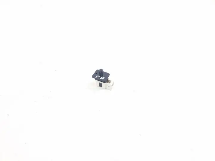 Mercedes-Benz C W203 (2000 - 2007) 2028209410 Другие включатели / ручки/ переключатели — фото 1