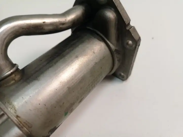 Nissan Qashqai (2006 - 2010)  8200729078 Охладитель EGR