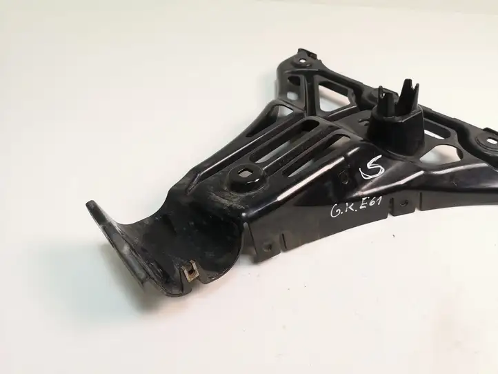 BMW 5 E60 E61 (2004 - 2010) 7060795 Кронштейн заднего бампера — фото 4