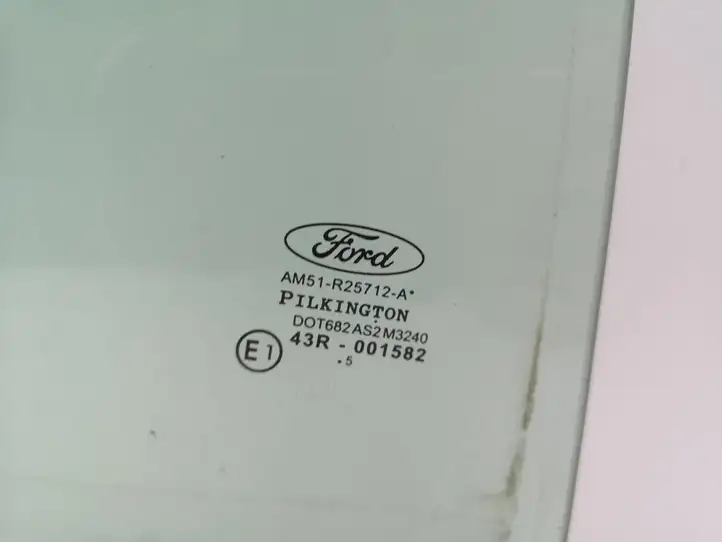 Ford C-MAX II (2015 - ) Стекло задней двери — фото 2