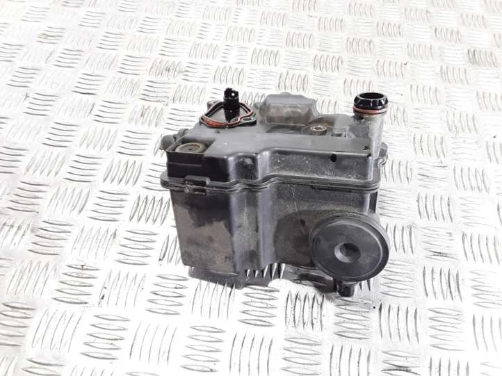 9671271480 Ford Kuga I Kita variklio skyriaus detalė