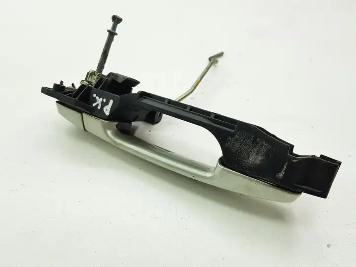 Toyota Corolla Verso AR10 (2004 - 2009) 242303 Наружная ручка двери — фото 8