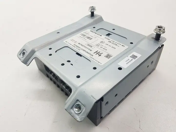 Honda CR-V (2012 - 2016) 39186T1GE111M1 Усилитель звука — фото 4