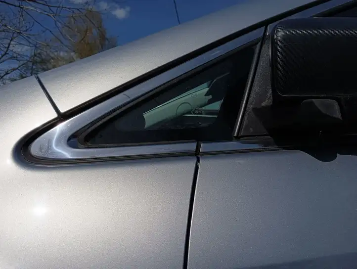 Mazda CX-7 (2006 - 2009) Треугольное стекло кузова — фото 4
