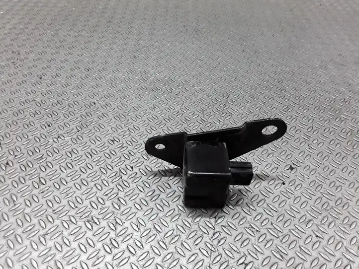 Toyota Yaris (2005 - 2009) 8986552010 Датчик удара SRS — фото 2