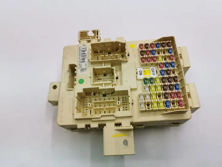 Hyundai Tucson TL (2015 - )  91950D3610 Блок предохранителей