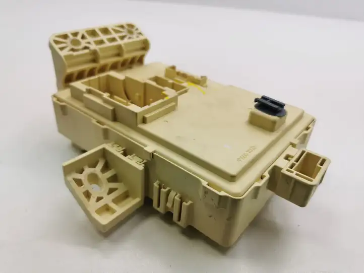 Hyundai Tucson TL (2015 - )  91950D3610 Блок предохранителей