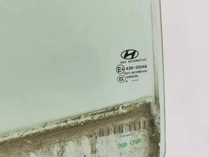 Hyundai Tucson TL (2015 - ) 43R00048 Стекло задней двери — фото 2