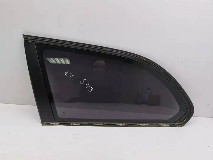 BMW 5 E60 E61 (2004 - 2010) E643R007951 Заднее боковое стекло — фото 1