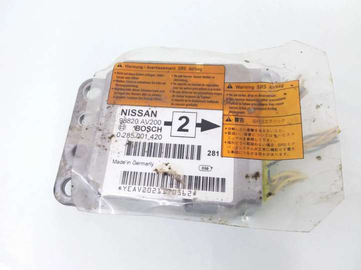 98820AV200 Nissan Primera Oro pagalvių valdymo blokas