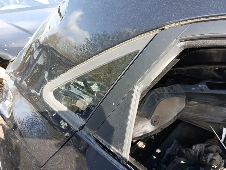 Hyundai i30 (2012 - 2015) Заднее боковое стекло — фото 4