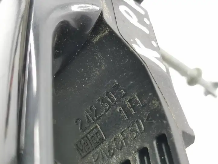 Toyota Corolla Verso AR10 (2004 - 2009) 242303 Наружная ручка двери — фото 2
