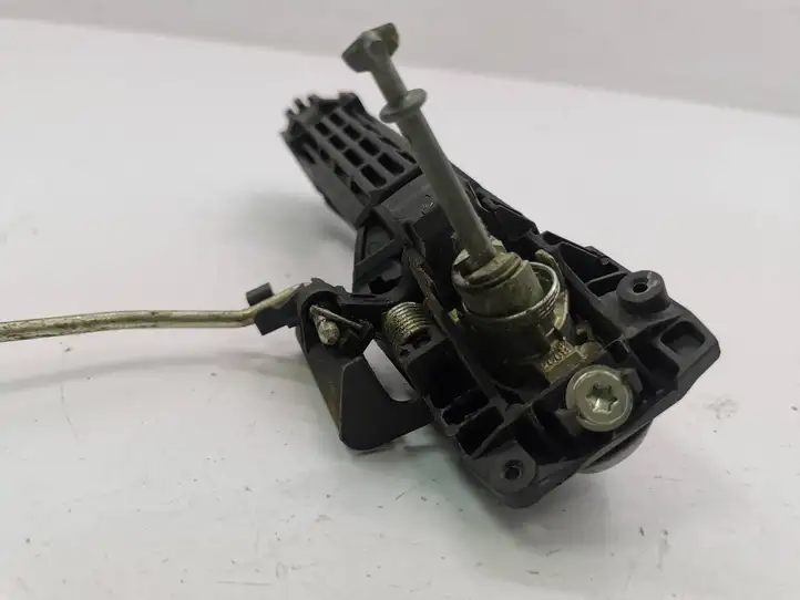 Toyota Corolla Verso AR10 (2004 - 2009) 242303 Наружная ручка двери — фото 3