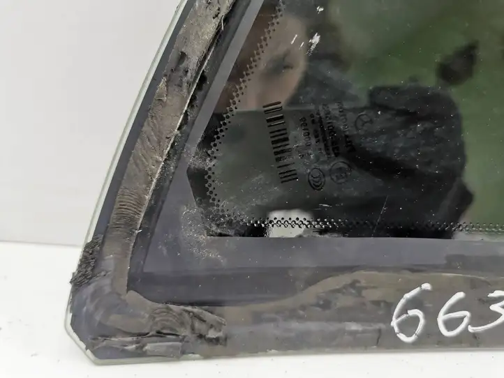 Mercedes-Benz A W169 (2004 - 2012) 43R001583 Заднее боковое стекло — фото 7