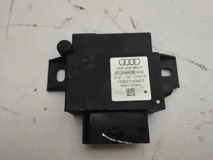 Audi A6 C7 (2014 - 2018) 4G0906093H Блок управления топливным насосом — фото 1