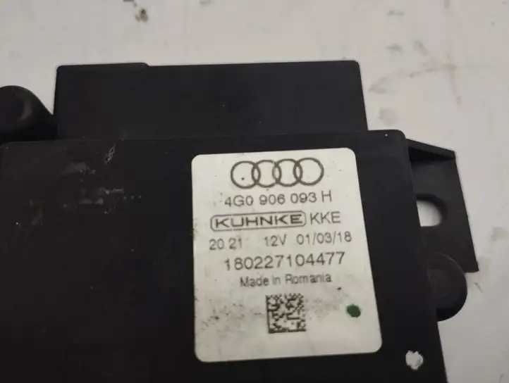 Audi A6 C7 (2014 - 2018) 4G0906093H Блок управления топливным насосом — фото 6