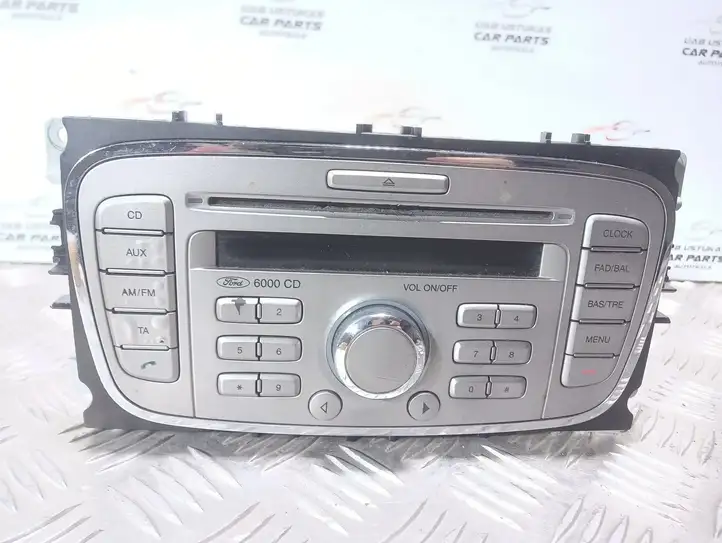 Ford Focus (2008 - 2011) 8M5T18C815AB Магнитола / мультимедийная система — фото 2