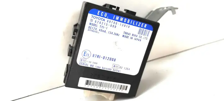 Toyota Corolla Verso E121 (2001 - 2004) 8978013010 Блок иммобилайзера — фото 4
