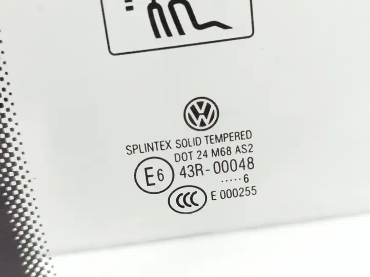 Volkswagen Golf Plus (2004 - 2008) 43R00048 Форточка двери — фото 2