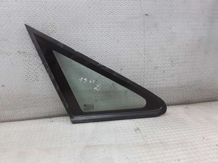 Opel Zafira A Trikampis stiklas kėbulo priekyje