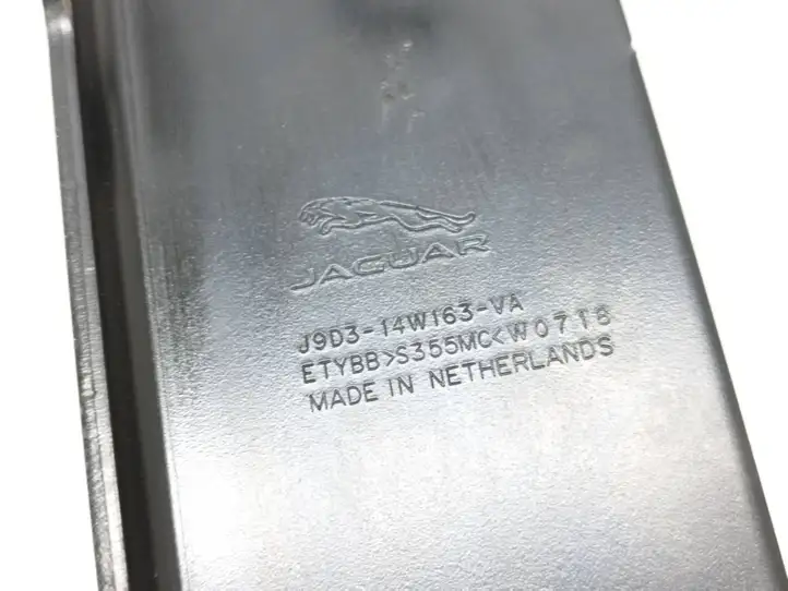 Jaguar I-Pace (2018 - )  J9D314W163VA Кронштейн охладителя EGR