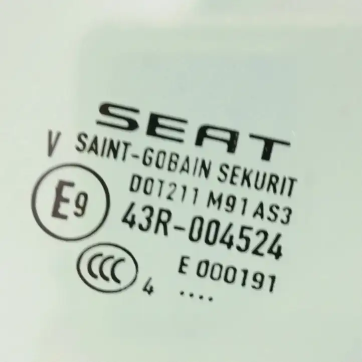 Seat Ibiza IV (6J,6P) (2008 - 2017) DOT211M91AS3 Стекло задней двери — фото 4