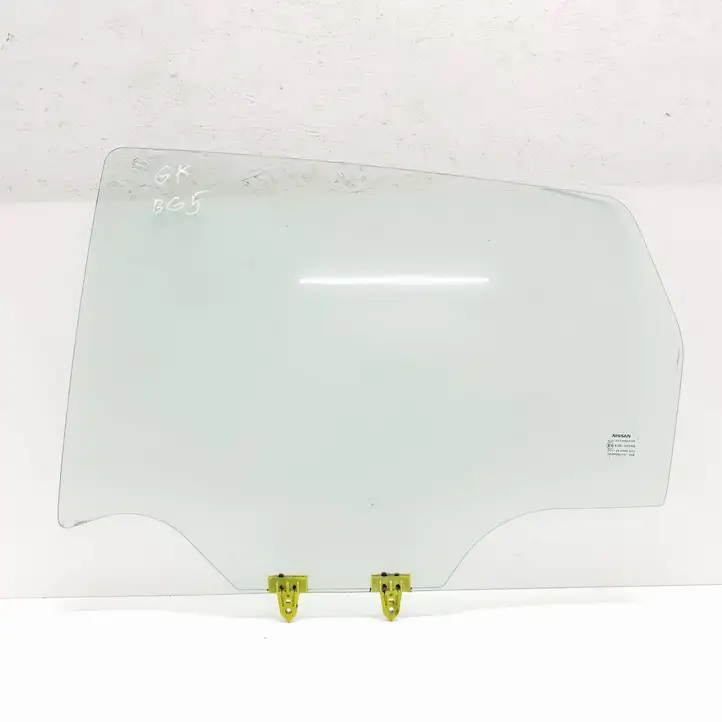 Nissan Qashqai (2006 - 2010) 43R00048 Стекло задней двери — фото 1