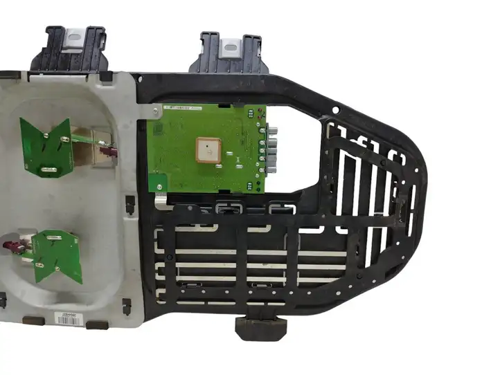 Mercedes-Benz GL X164 (2006 - 2012) A1648203075 Усилитель антенны — фото 3