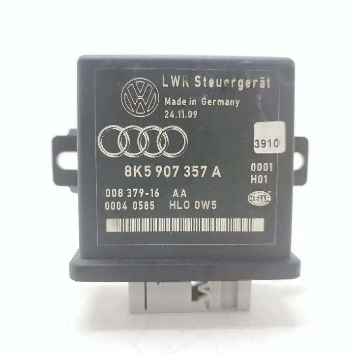 Audi A4 S4 B8 8K (2007 - 2011) 8K5907357A Блок управления светом — фото 1