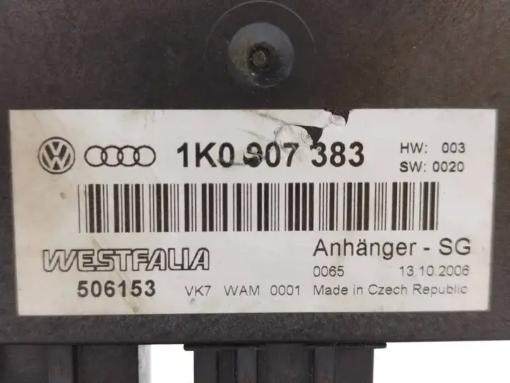 Volkswagen PASSAT B6 (2005 - 2010) 1K0907383 Блок управления фаркопом — фото 5