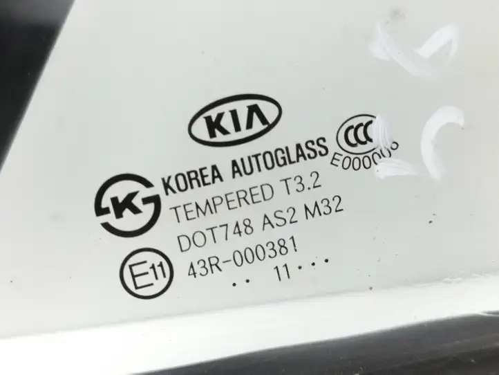 Kia Picanto (2011 - 2015) 43R000381 Форточка двери — фото 6