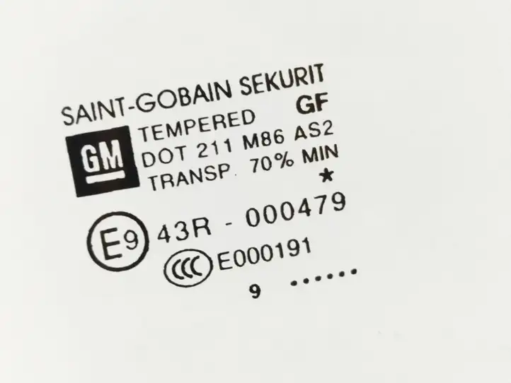 Opel Corsa E (2014 - 2019) 43R000479 Стекло передней двери — фото 4