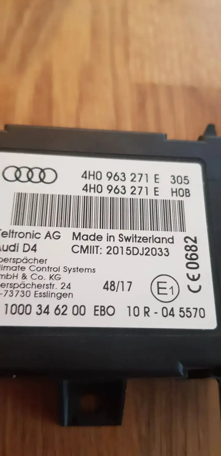 Audi Q7 4M (2015 - ) 4H0963271E Блок управления автономным отопителем — фото 3