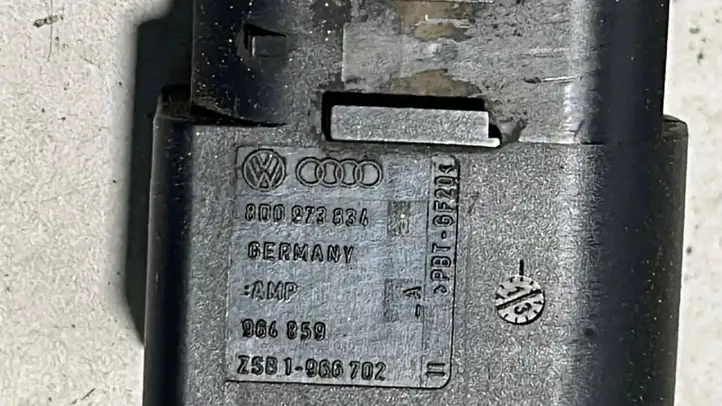 Skoda Octavia Mk3 (5E) (2013 - 2019) 8D0973834 Проводка топливных форсунок — фото 4