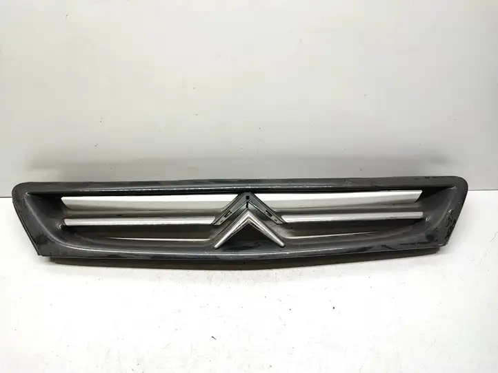 Citroen Xsara (1997 - 2006) 9627892077 Передняя решетка — фото 1
