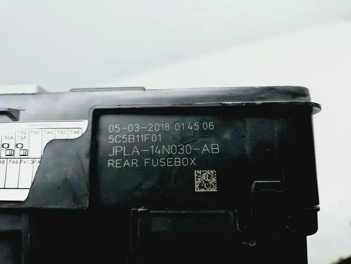 Land Rover Range Rover Sport L461 (2017 - ) JPLA14N030AB Блок предохранителей — фото 3