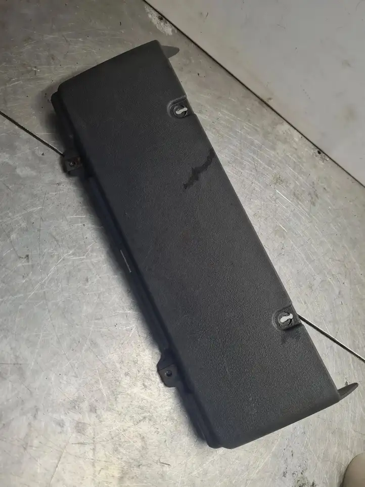 Volkswagen Multivan T4 (1991 - 2003)  701857243 Другая деталь салона