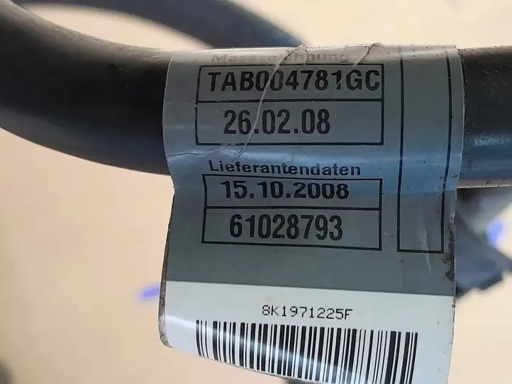 Audi A4 S4 B8 8K (2007 - 2011) 8K1971225F Плюсовой провод аккумулятора — фото 2