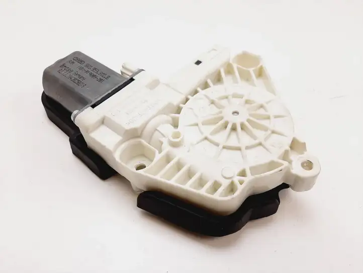 Audi A8 (2010 - 2014)  942886100 Механизм подъема окон задней двери