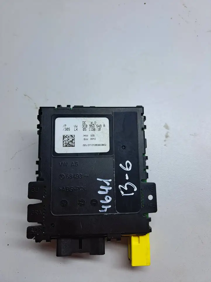 Volkswagen PASSAT B6 (2005 - 2010) 3C0953549A Датчик угла поворота руля — фото 1