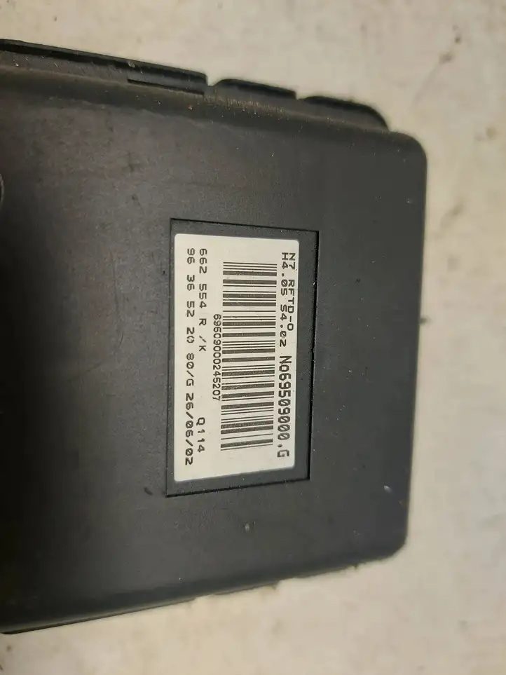 Citroen Xsara Picasso (1999 - 2012) 9636522080g Кнопка обогрева стекла — фото 3