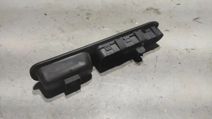 Peugeot 307 (2005 - 2008) 96351625XT Блок кнопок стеклоподъемников — фото 1