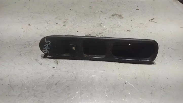 Peugeot 307 (2005 - 2008) 96351625XT Блок кнопок стеклоподъемников — фото 4