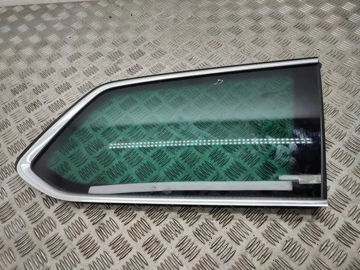 Volkswagen PASSAT B8 (2015 - ) 43R004343 Заднее боковое стекло — фото 1