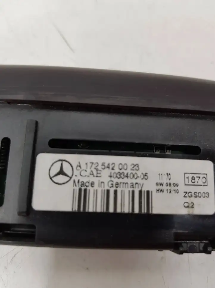 Mercedes-Benz C W204 (2007 - 2014) A1725420023 Экран парктроника PDC — фото 3